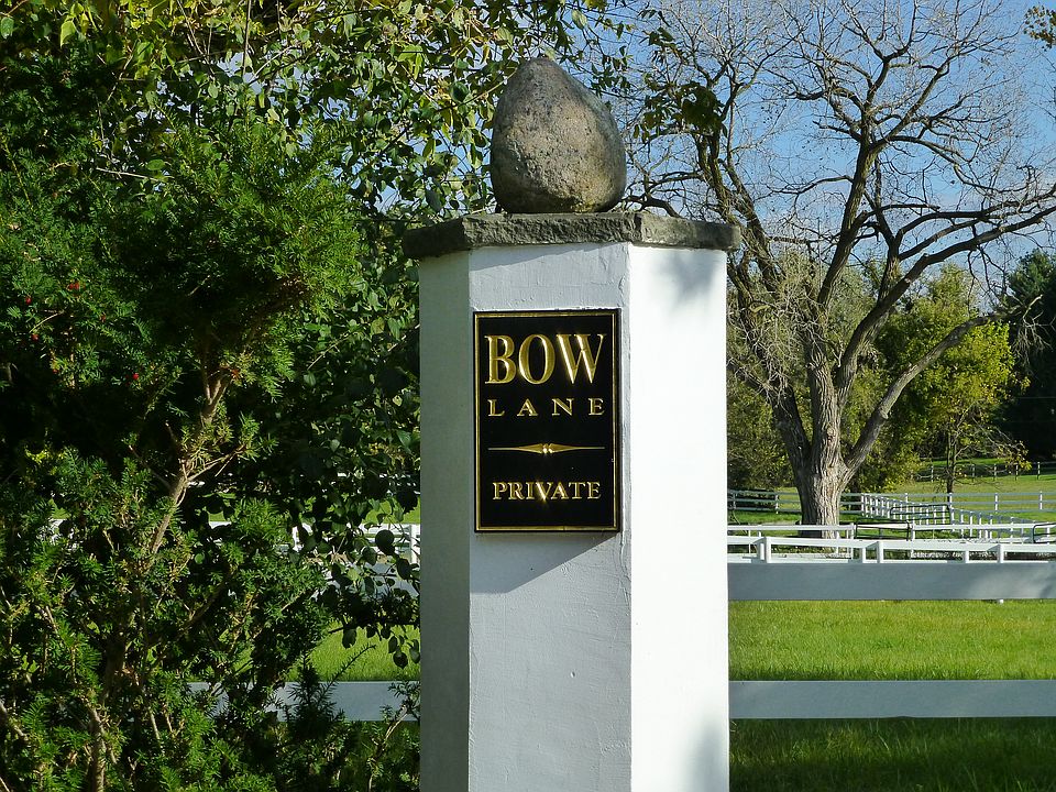 2nd image of 10 Bow Ln