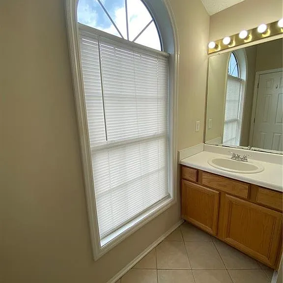 1325 Old Victorian Ct — Photo 28