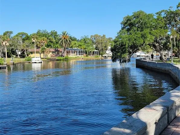 5651 ORANGE GROVE AVENUE, NEW PORT RICHEY, FL 34652