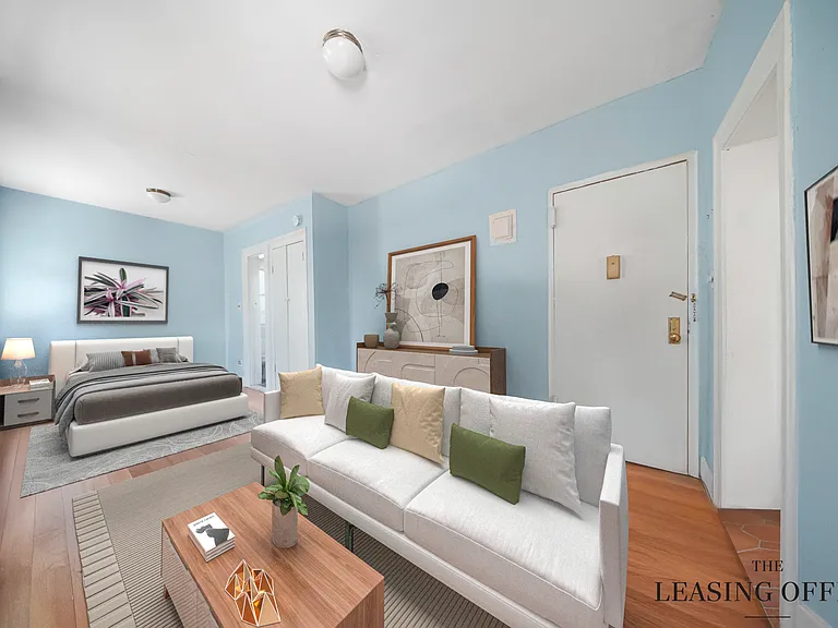 327 W 18th St #3 — Photo 6