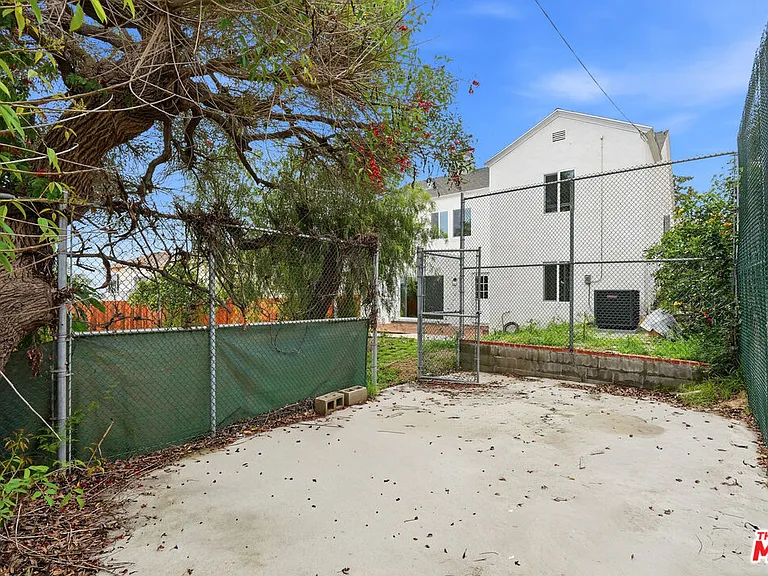 5452 Harcross Dr — Photo 55