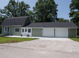 504 W 6th St, Bicknell, IN