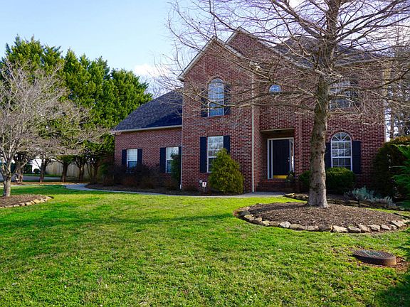 3rd image of 8452 Lawnpark Dr