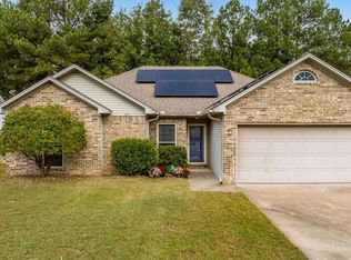 605 Hidden Forest Dr, Bryant, AR 72022