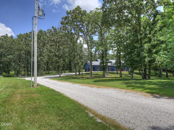 19778 Iris Rd, Neosho, MO 64850