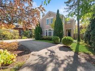 554 Dundee Rd, Glencoe, IL 60022