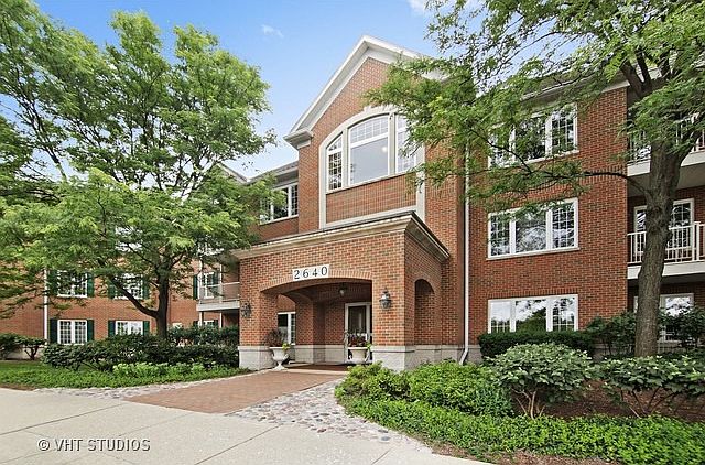 1st image of 2640 Summit Dr Unit 205