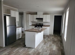 6584 S Hampshire Dr, Holly, MI 48442