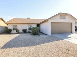 7049 W Tuckey Ln, Glendale, AZ 85303