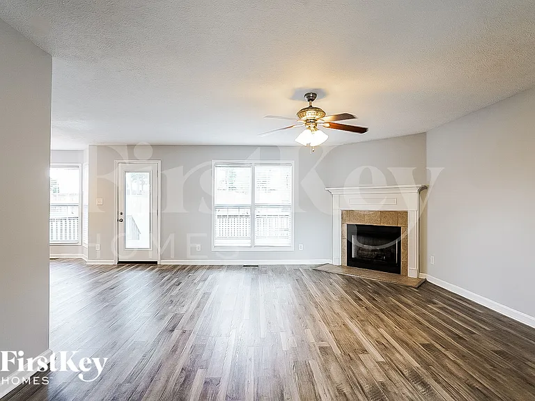 3371 Heatherwood Trce — Photo 2