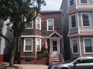 738 E 3rd St, South Boston, MA 02127