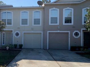 11814 Lake Bend Cir, Jacksonville, FL 32218