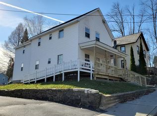 202 Oak St, Corinth, NY 12822