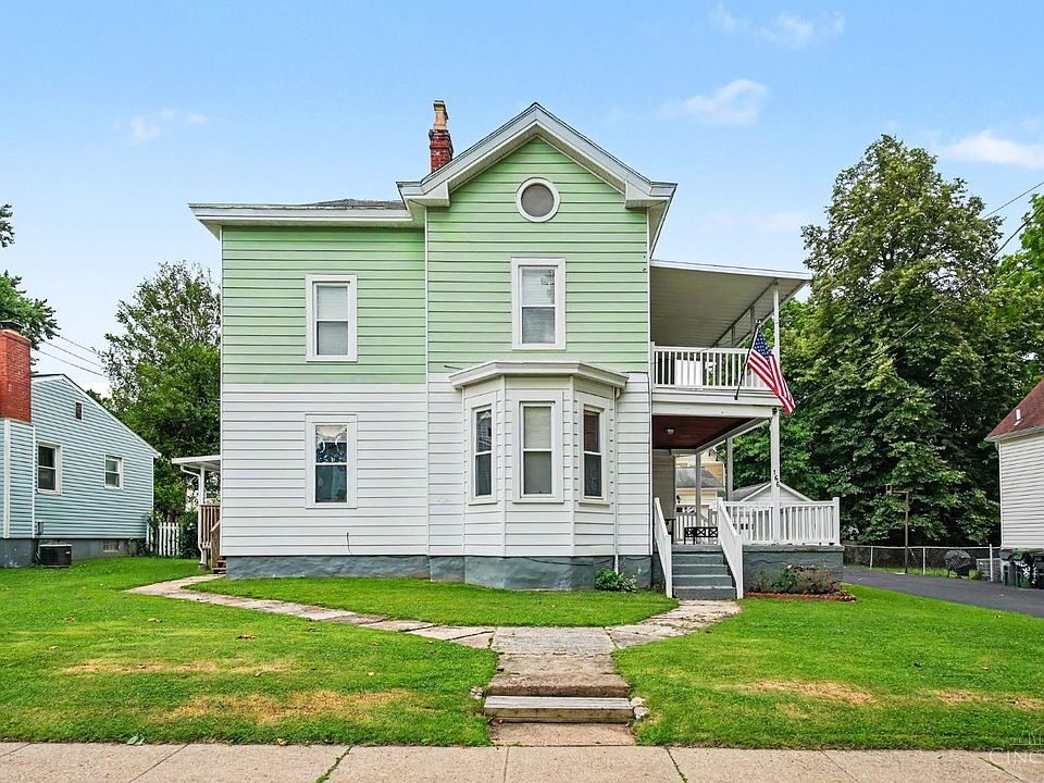 1st image of 166 Chelsea Pl