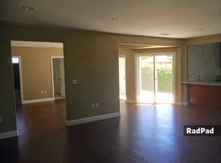 6960 Lindley Ave, Reseda, CA 91335