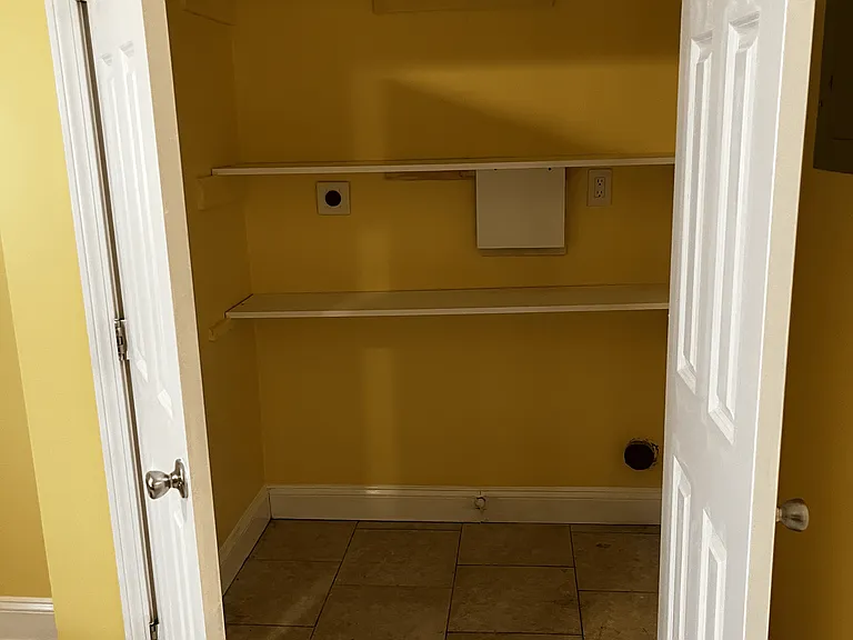 126 Armandine St #2 — Photo 13
