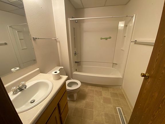 5th image of 3915 Orleans Ave #1