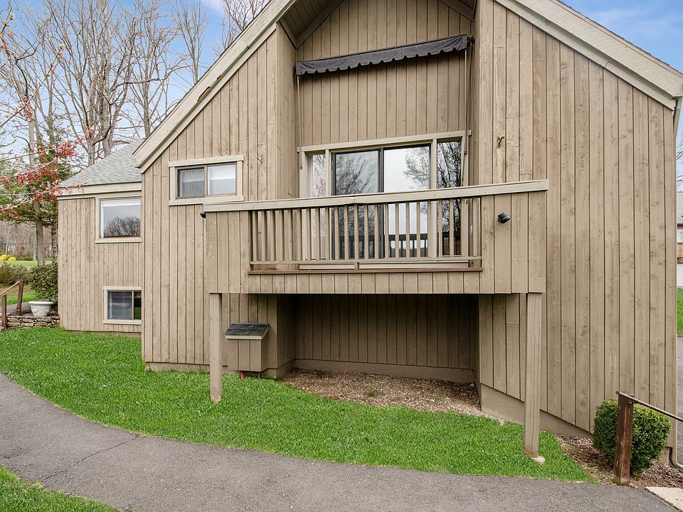 53 Blackhawk Lane