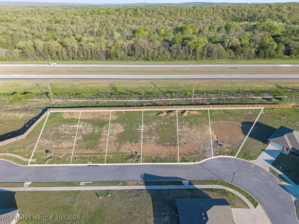 10405 Preston Ct, Fort Smith, AR 72916