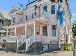 207 Broad St, Perth Amboy, NJ 08861