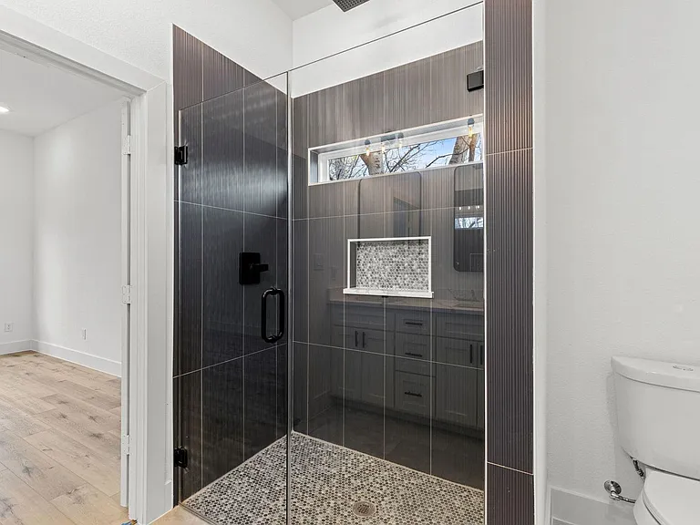 5516 Helmick Ave — Photo 20