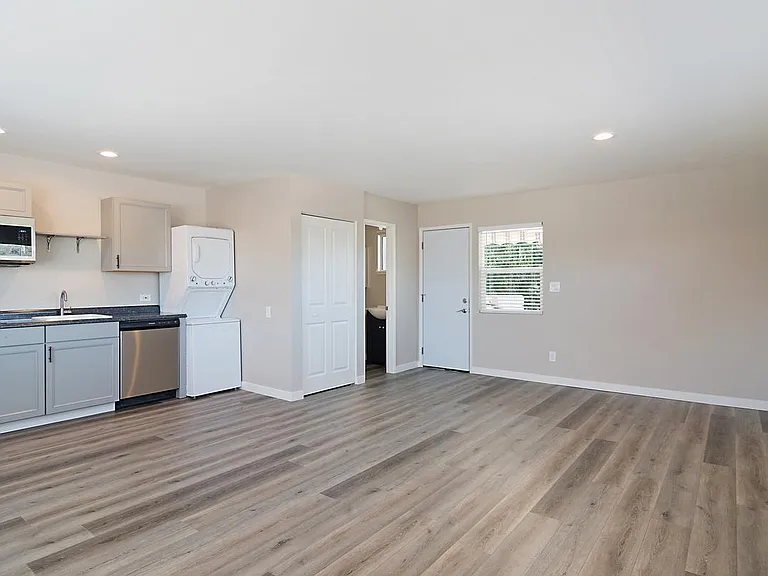 9511 Janfred Way — Photo 22