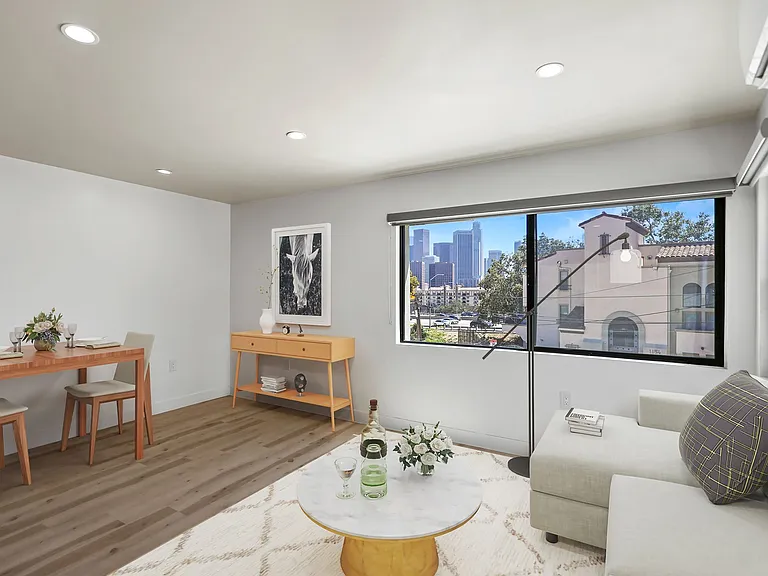 1139 Bellevue Ave — Photo 5