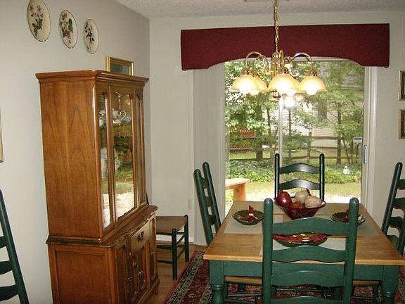 Oversized Dining Area w/Hardwood Floors Open to Great Rm & Kitchen