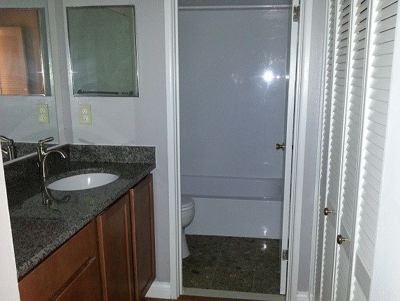 2nd image of 4355 Maryland Ave APT 327
