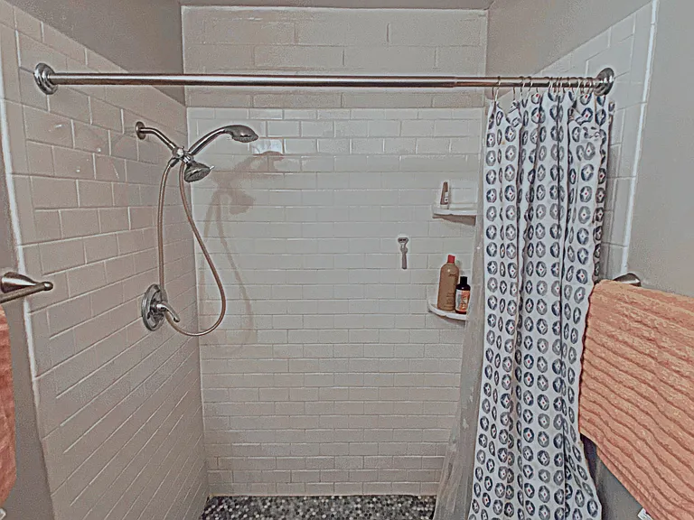 Winterhaven Apartments — Photo 12