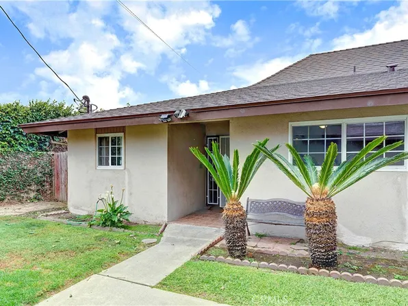 521 S Lyon St Unit 37, Santa Ana, CA 92701