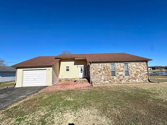 2nd image of 336 Duck Dr