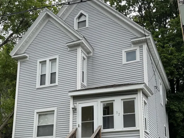 32 Hathaway St, North Adams, MA 01247