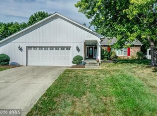 2107 Country Pines Ct, Waldorf, MD 20601