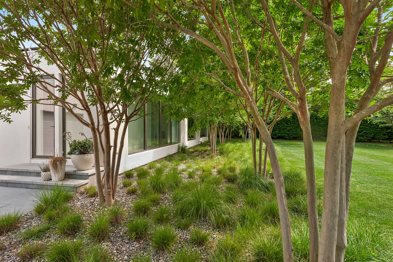  Landscaping by LaGuardia