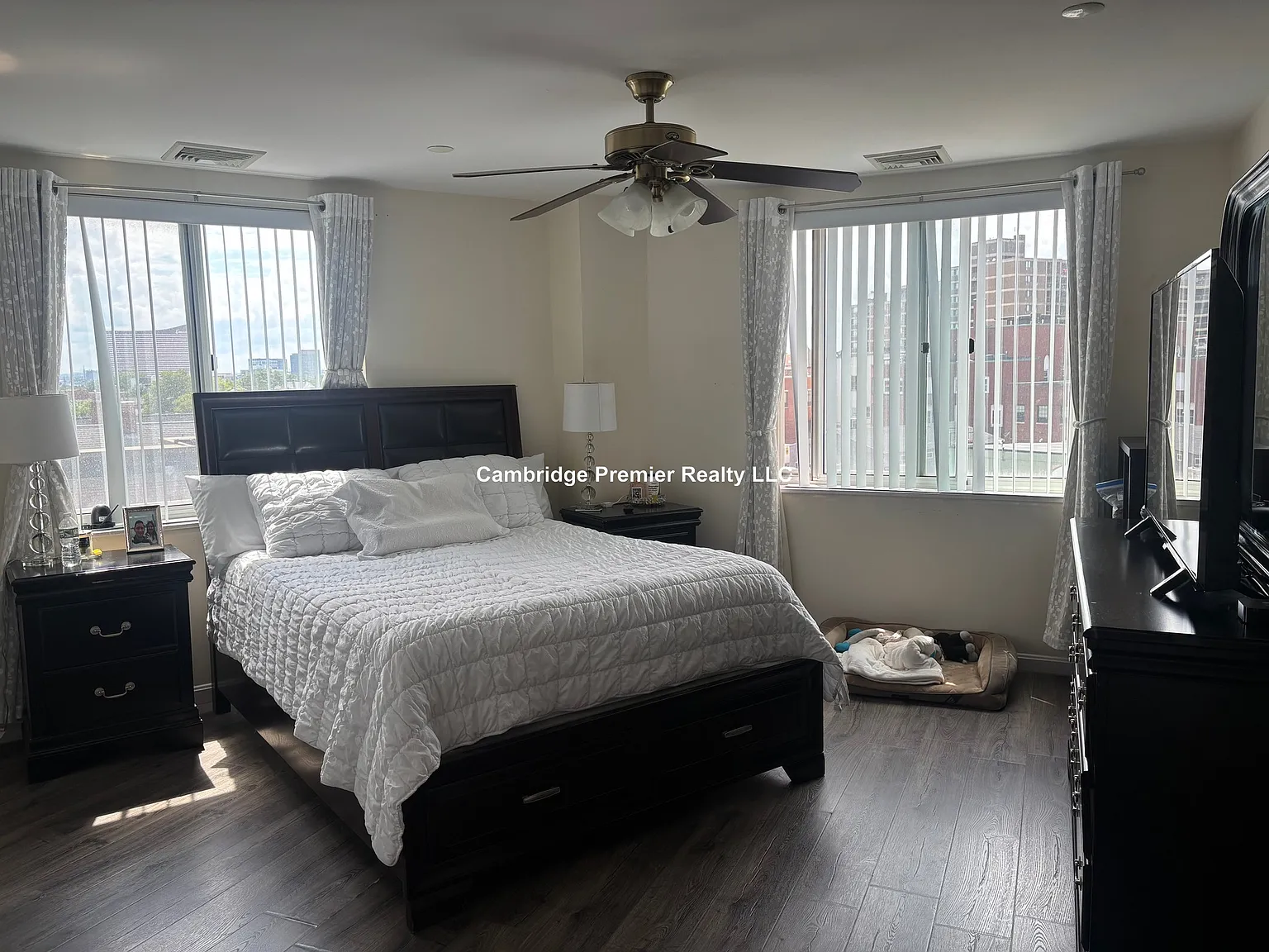 2 bed, $2,500 — Photo 2