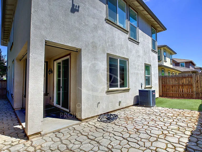 310 Clover Meadows Cir — Photo 29
