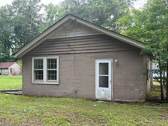 5th image of 17352 Pittman Rd