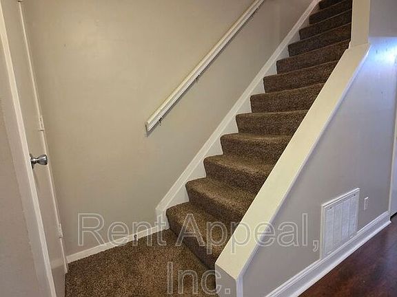 5th image of 2507 Queen Anne Ct