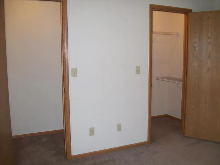 20308 Skyview Dr — Photo 4