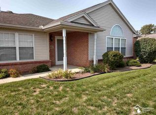 2445 Sutton Dr, Temperance, MI 48182
