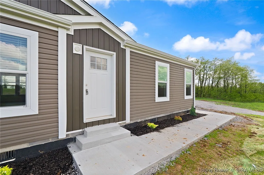 3999 E Curby Road photo 1