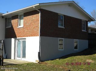 8005 Daffodil Dr, Louisville, KY 40258