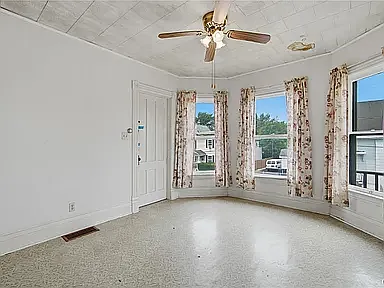 4 bed, 1700 sqft, $1,850 — Photo 3