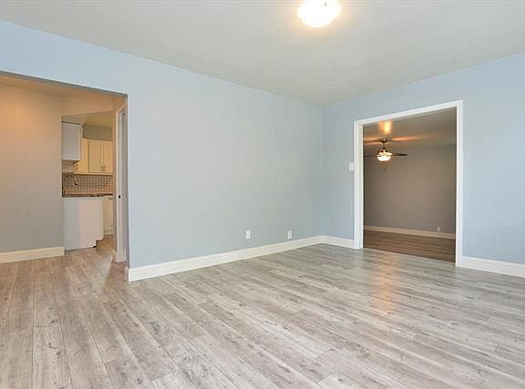 2nd image of 3351 Laconia Ct