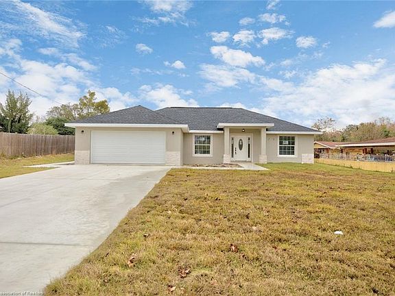 4th image of 2148 N Olivia Dr