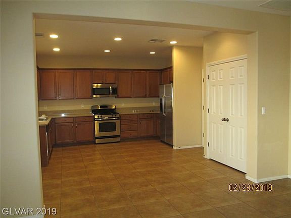 4th image of 10668 Moss Lake St