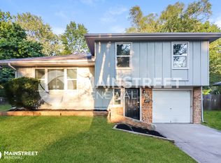 9309 Palmer Ave, Kansas City, MO 64138