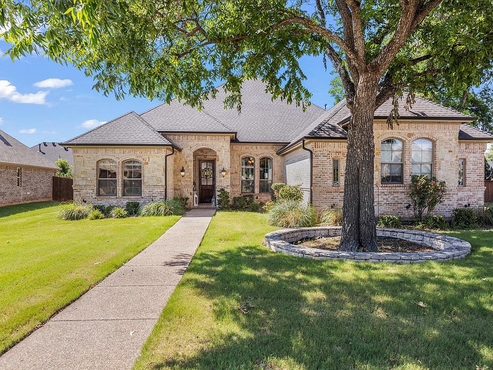 1st image of 1404 Joshua Way