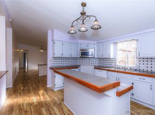 168 Nellie Ln, Linn Creek, MO 65052